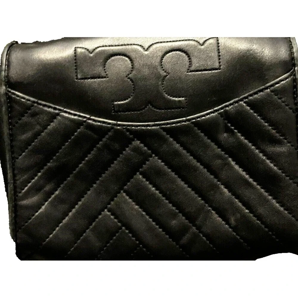 Tory Burch Fleming Quilted  black  Shoulder Crossbody Handbag Purse